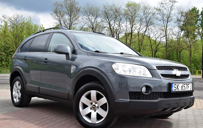 Chevrolet Captiva cena 27900 przebieg: 207000, rok produkcji 2010 z Pasym małe 704